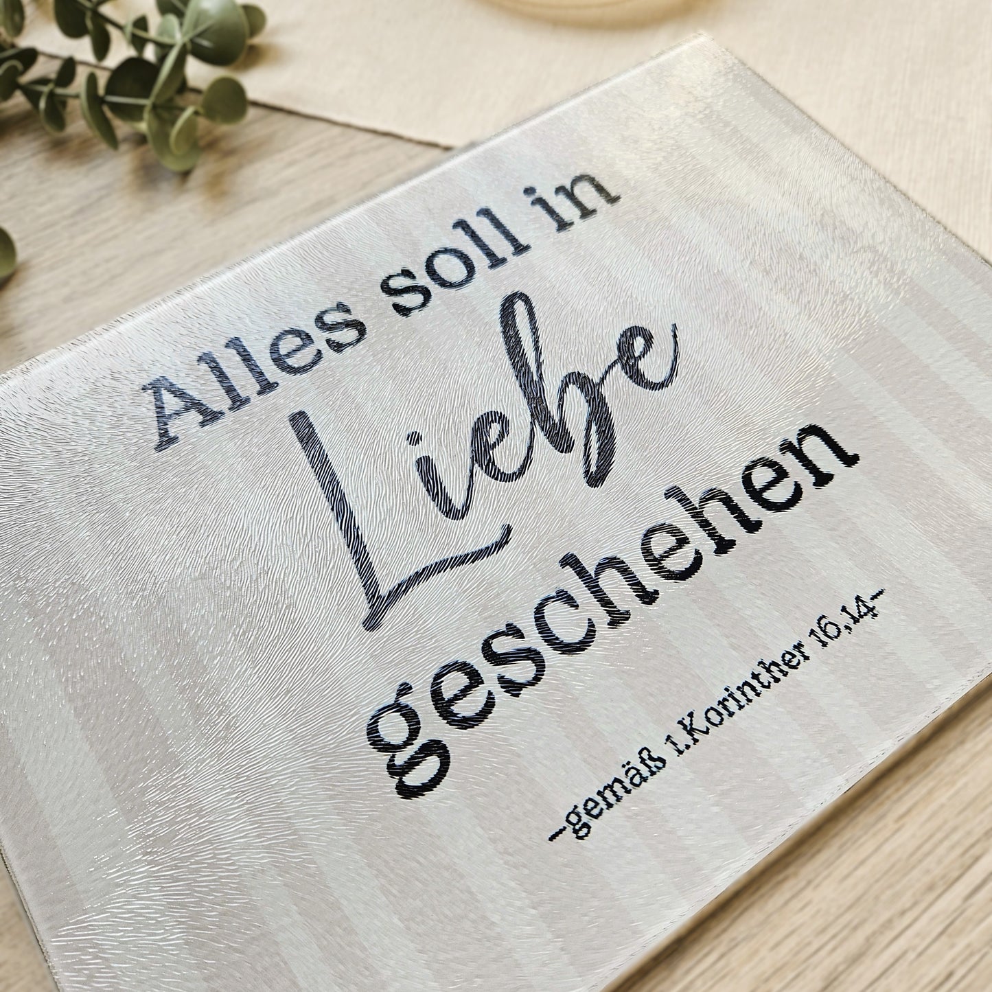 Alles soll in Liebe geschehen - Zartes Beige